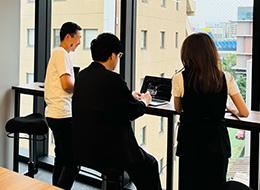 インフラエンジニア/前職給与保証/年収100万円UPも可/残業月10h/フルリモート案件あり/面接1回