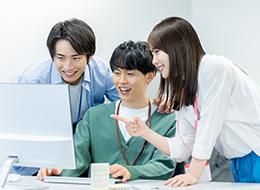 【 IT事務 】＼27歳以下限定！ほぼ全員面談！／完全未経験＃リモートあり＃年間休日125日＃残業なし＃産育休