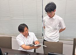 社内SE｜未経験OK◆残業月5h以下◆青山本社勤務