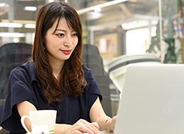 PL／リモート案件多数／フレックスあり／時短勤務可／残業月平均11.4時間／年休127日／有休取得率70%以上
