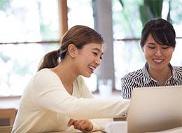 成果につながる仕組みをつくり、企業のDX推進を支えています。