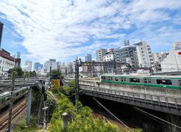 組み込みエンジニア◇自社内開発◇年休126日◇リモート有◇賞与実績4.8ヶ月分◇家族・技術手当有◇プライム上場