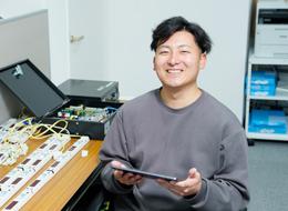 ITエンジニア／受託開発のみ／エンド直案件90％・プロジェクト先への常駐なし／週2リモート／フレックスタイム制