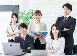 インフラエンジニア■賞与3ヵ月分■7割上流■希望重視のアサイン■リモート案件多数■月平均残業8.5h/INF