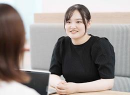 店舗スタッフ*第二新卒・正社員デビュー歓迎*賞与年2～3回*入社後研修あり*月10日休も*連休取得可