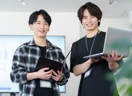 広告ディレクター◆未経験OK◆年間休日120日以上◆自ら考え、動き、創りながら成長したい人！◆中目黒駅徒歩1分