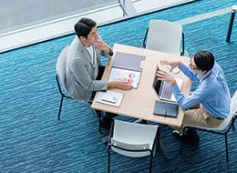 インフラエンジニア/リモートOK/有休1時間単位取得可/ノー残業デーあり/住宅手当あり