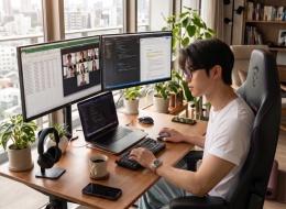 【Webクリエイター】未経験OK│定着率95％│リモートOK│残業ほぼゼロ│ゲームサイト制作や動画編集案件も！