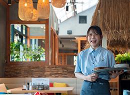 お客様がゆったりくつろげる場所。そんな空間を目指して店舗を運営しています！
