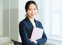 住宅アドバイザー/100％反響/未経験OK/実働6時間/残業ほぼなし/月給30万円以上/越谷勤務/週休2日制