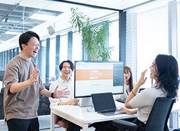 IT営業（クラウド・AI活用）｜業界未経験OK｜リード獲得・アポ取得は別部署担当｜ランチ無料｜フレックスタイム