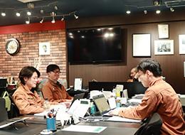 テクニカルコーディネーター*年間休日128日*未経験年収425万円～*賞与6.5か月実績*住宅・家族手当あり*