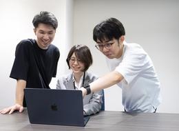 「分からない」をいつでも相談できる、未経験エンジニアの伴走体制です！