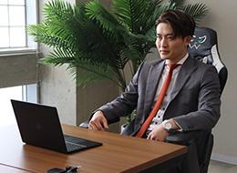 入社年次は関係ありません。あなたの実力を評価し、正当なポジションと報酬でお応えします。