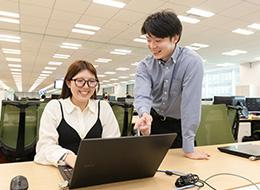 大規模プロジェクトに上流工程から携わることができ、成長が実感できています。