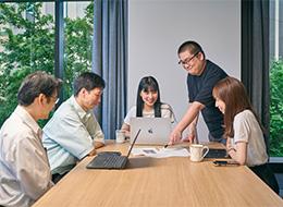 少数だからこそ、社員同士の繋がりを大切にした文化の中で成長したいと考えています。