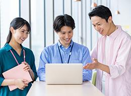 定時で帰れて、稼げて、一生モノのスキルも身について。ここを選んで本当に良かった！（入社3年目・女性）
