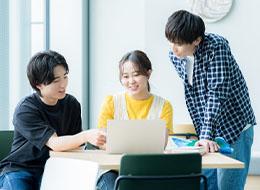 今や海外でもかなりの人気を博している日本のアニメ。その制作に携われる誇りを持てます！