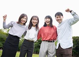 総合職★企画・事務・PR系★未経験入社95%★完全週休2日制★5連休以上取得可能★手厚いフォロー体制