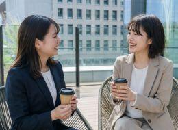 完全反響営業/未経験95％以上/残業ほぼなし/完全週休2日/月収50万円スタート！/賞与年2回