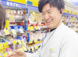 店舗スタッフ#賞与実績4.6ヶ月#未経験OK#転居を伴う転勤なし#資格取得支援あり#面接1回#退職金あり