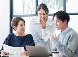 知名度抜群“mouse”のSNS運用担当／週4日在宅勤務OK／フレックスタイム制／大手町駅直結オフィス