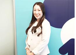 事務（商社・メーカー配属）/未経験98％/月収29万/リモート研修/残業10h/ネイル自由/面接1回