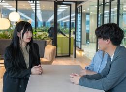 動画クリエイター（YouTube・SNS）｜フルリモート可／月給32万円～／未経験歓迎／年休125日
