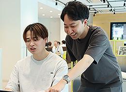 会社の都合で現場は決めない。自らの意思で次の挑戦を選び、エンジニアとしてのキャリアを築ける環境です。