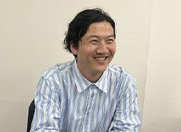 営業（販売員のサポート）/未経験OK/月給25万円～/フレックス制/3年で月給20万UPも/転職回数不問