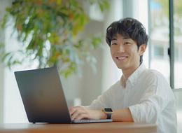 Webデザイナー/未経験・微経験OK/LP制作・広告運用/フルリモート・完全在宅可/残業月5h/副業OK