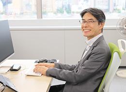 自社AIサービスの開発エンジニア/週4リモートOK/自社内勤務/年俸600万円〜/実働7.15h