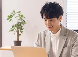 安定した資本力があるからこそ、最新技術への大胆な投資やスキルアップ支援が可能です。