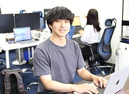 【ITエンジニア】フルリモート＆地方在住可｜年休最大135日｜前職給与保証｜月給40万円以上｜残業月10h程度