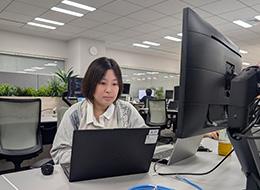 インフラエンジニア｜未経験歓迎｜資格取得支援制度あり｜フレックスタイム制｜入社後2ヶ月研修｜年休126日