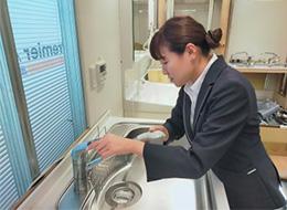未経験入社が約9割！20代～40代までの幅広い社員が、当社で新しいキャリアを築いています。