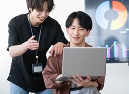 ITエンジニア*希望案件100%*定着率98.7%*チーム参画可*残業月10h*在宅勤務可