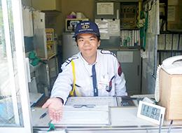 学生や教職員が安心して過ごせるように。何もない一日を守るのが、私たちの役目です。