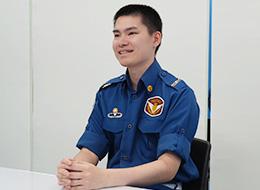 巡回中は一人で進めることは多いですが、実際はチームで一つの施設の安全を守る仕事なんです。