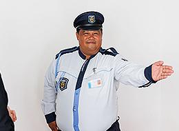交通警備スタッフ◆未経験歓迎◆創業50年以上の安定企業◆残業少なめ◆資格取得支援◆賞与年2回