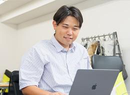 買取スタッフ★応募資格に当てはまる方全員面接実施★未経験9割★13時帰宅も◎★20代で年収1000万の社員在籍