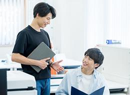 開発エンジニア★微経験OK★完休2日制★残業少★多彩な案件あり★月給40万円も可★Java、Pythonなど