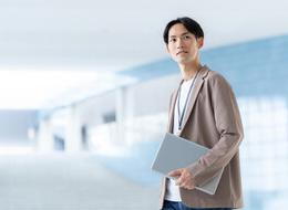 既存のWeb開発やインフラ経験を土台に、実務を通して上流・AIを網羅するアーキテクトへ成長◎