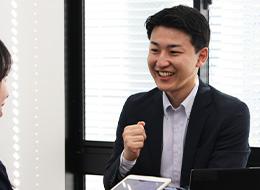 【総合職（預金・融資・渉外）】◇月6日のノー残業デー◇全国転勤無◇年休122日◇5日以上の連休OK◇家賃補助有