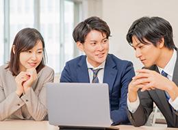 反響営業*紹介のみ*未経験から月収84.5万円も目指せる*最大9連休*基本定時退社*前期比183％成長中！