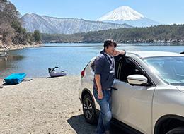 アプリ開発エンジニア/月給45～70万/リモート実施率80%/残業月10h未満/フルリモ案件あり/年休125日