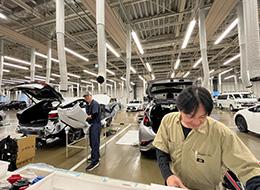新車用品取付スタッフ*未経験OK*15～17時台退勤者多数*年休実質130日*有給消化100%可*千葉勤務