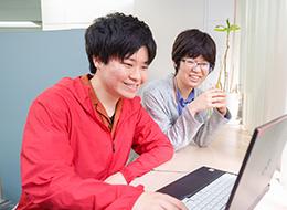 「残業が少なくプライベートの時間も大事にできる環境です」