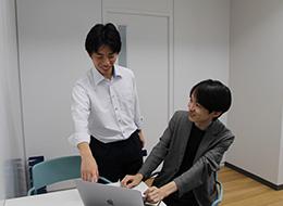 裁量の大きな環境と温かいチームで、上流工程やマネジメントにも挑戦できます。