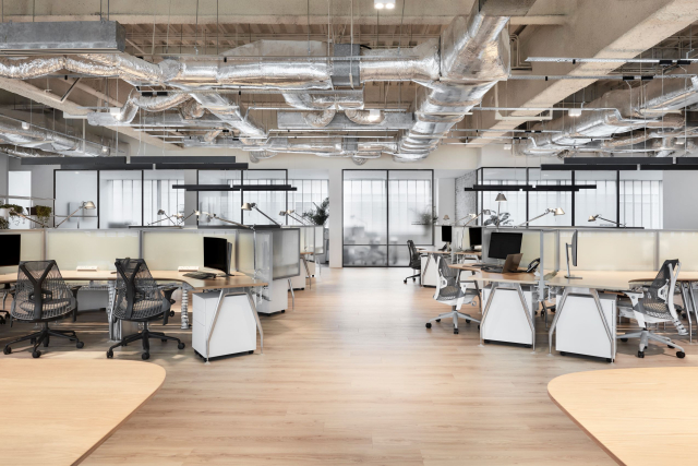 【3年以上の実務経験必須】フルリモートOK|Node.js × Vue.jsエンジニア募集